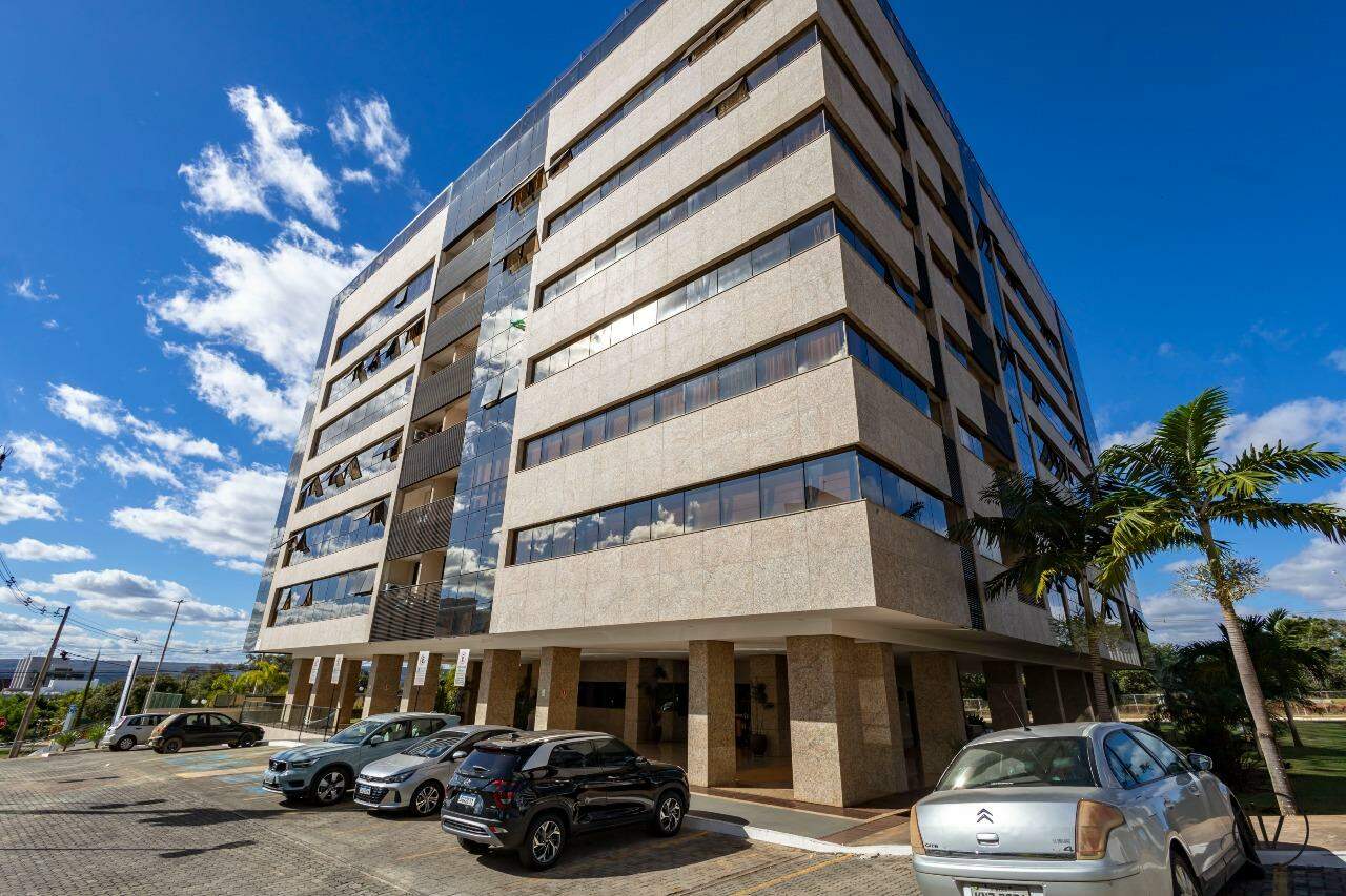 Edifício de cobertura de luxo no Noroeste